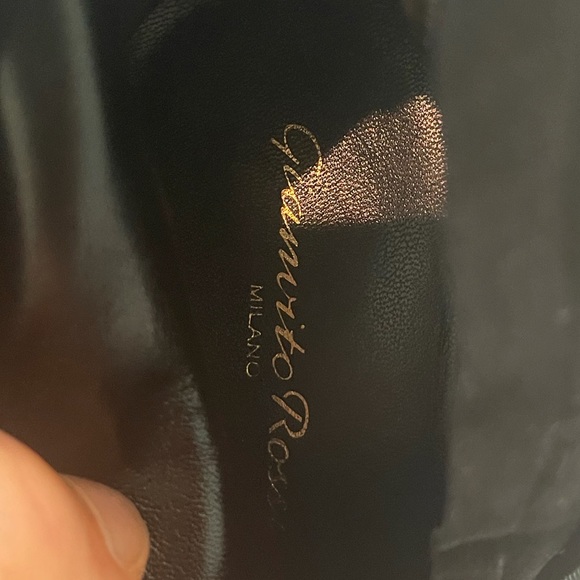 Gianvitto Rossi suede boots - Picture 2 of 3